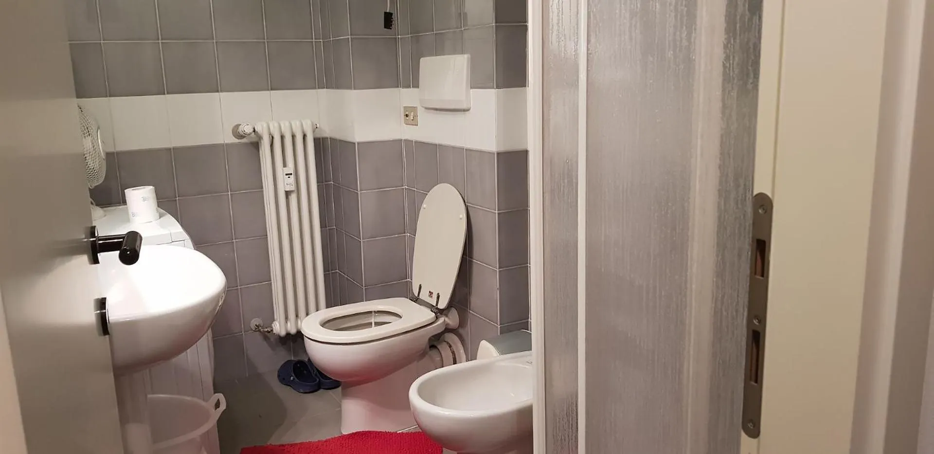 Fegina 3 Deluxe Bedrooms & Bathrooms Monterosso al Mare Apartment
